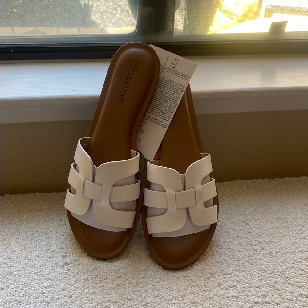 White and Brown H-Style Sandals Minimalist Design